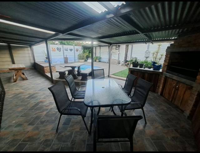 4 BEDROOM HOUSE FOR SALE IN VANDERBIJLPARK SE 7